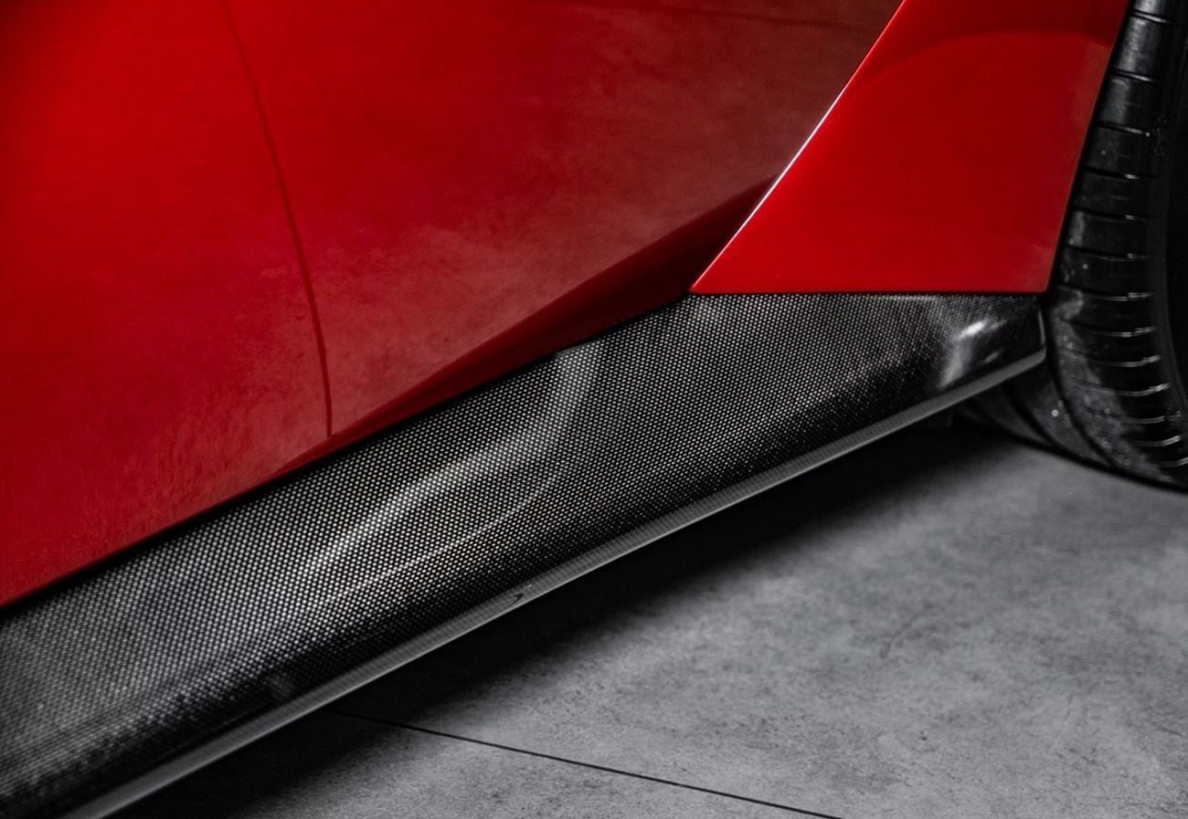 فيراري 12سيلندري FULL CARBON | 2026 MODEL YEAR | HIGH SPEC