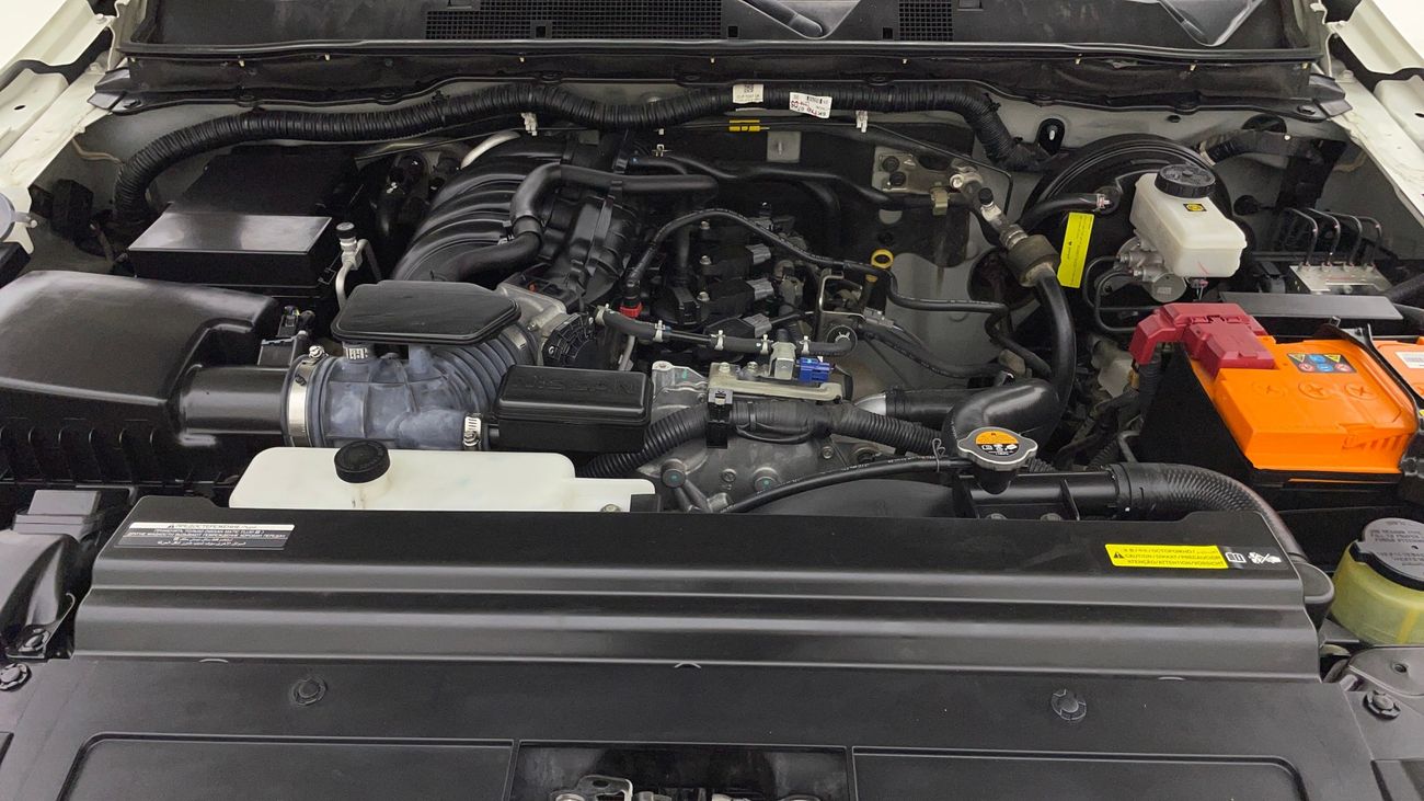 نيسان إكستيرا SE 2.5 | بدون دفعة مقدمة | اختبار القيادة في المنزل