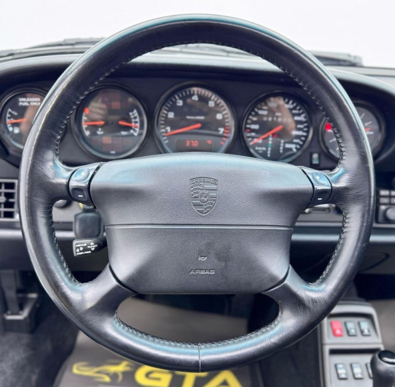 Porsche 911 1996 Porsche 993 Carrera 2 (Varioram), Service History