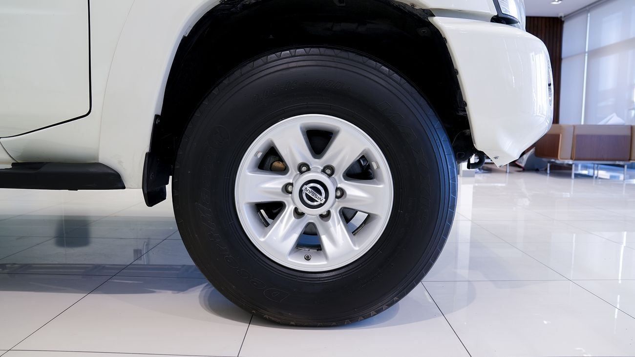 Nissan Patrol Safari Safari 4.8L A/T