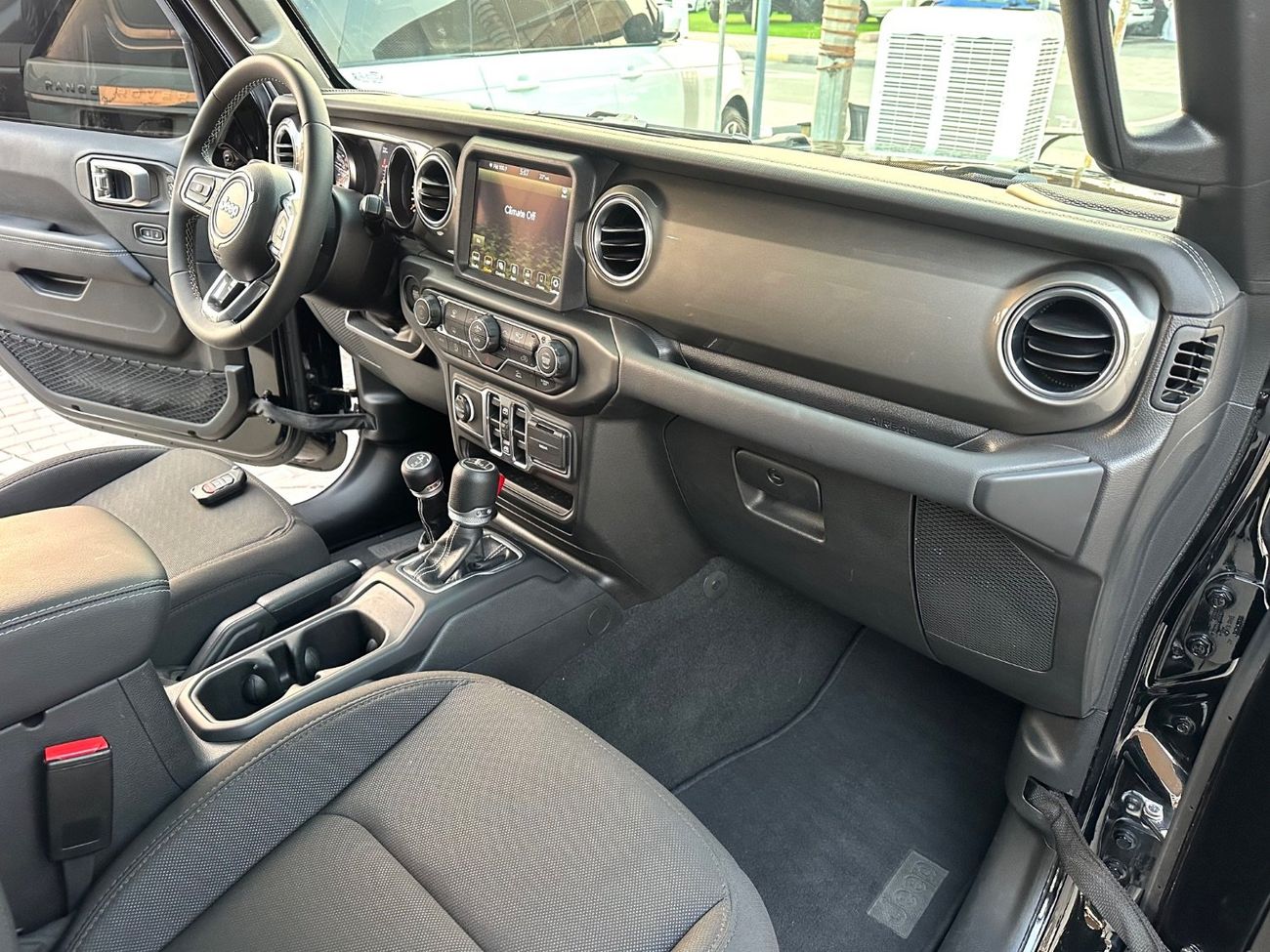 جيب جلادياتور