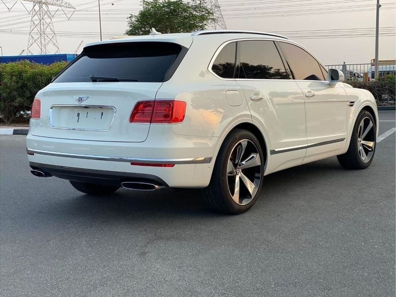 Bentley Bentayga Std GCC SPEC NEAT AND CLEAN