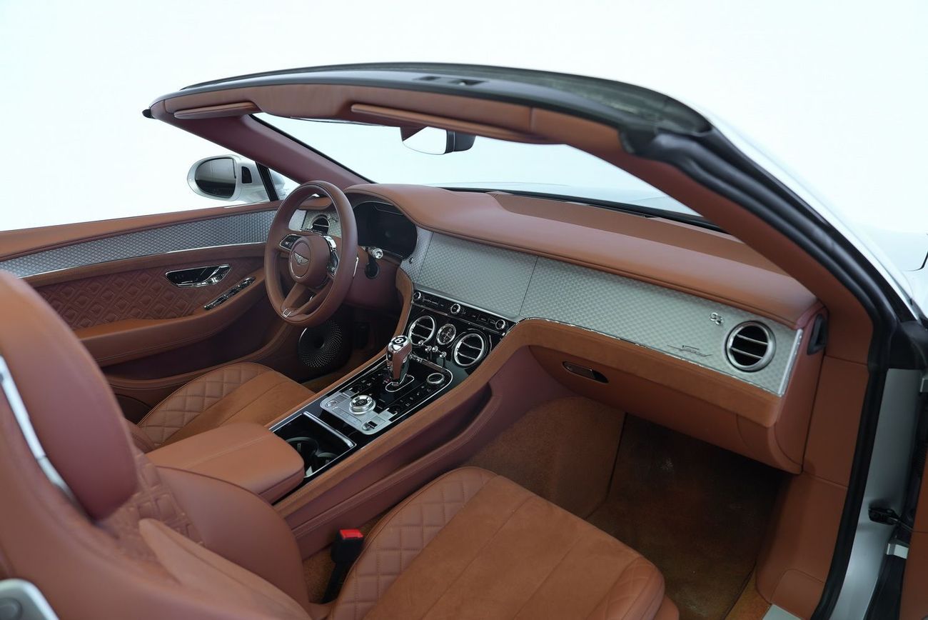 بنتلي كونتيننتال جي تي سي Bentley GTC Speed W12