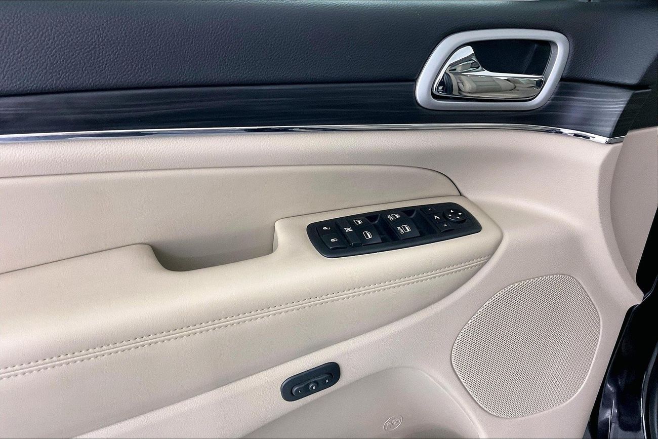 Mitsubishi Pajero Signature Edition | 1 year free warranty | 0 Down Payment