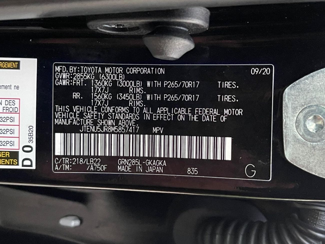 Toyota 4Runner 2021 TOYOTA 4RUNNER 7 SETTER SR5 4x4 LEATHER SEAT IMPORTED FROM USA VERY CLEAN CAR INSIDE AND OUT SI