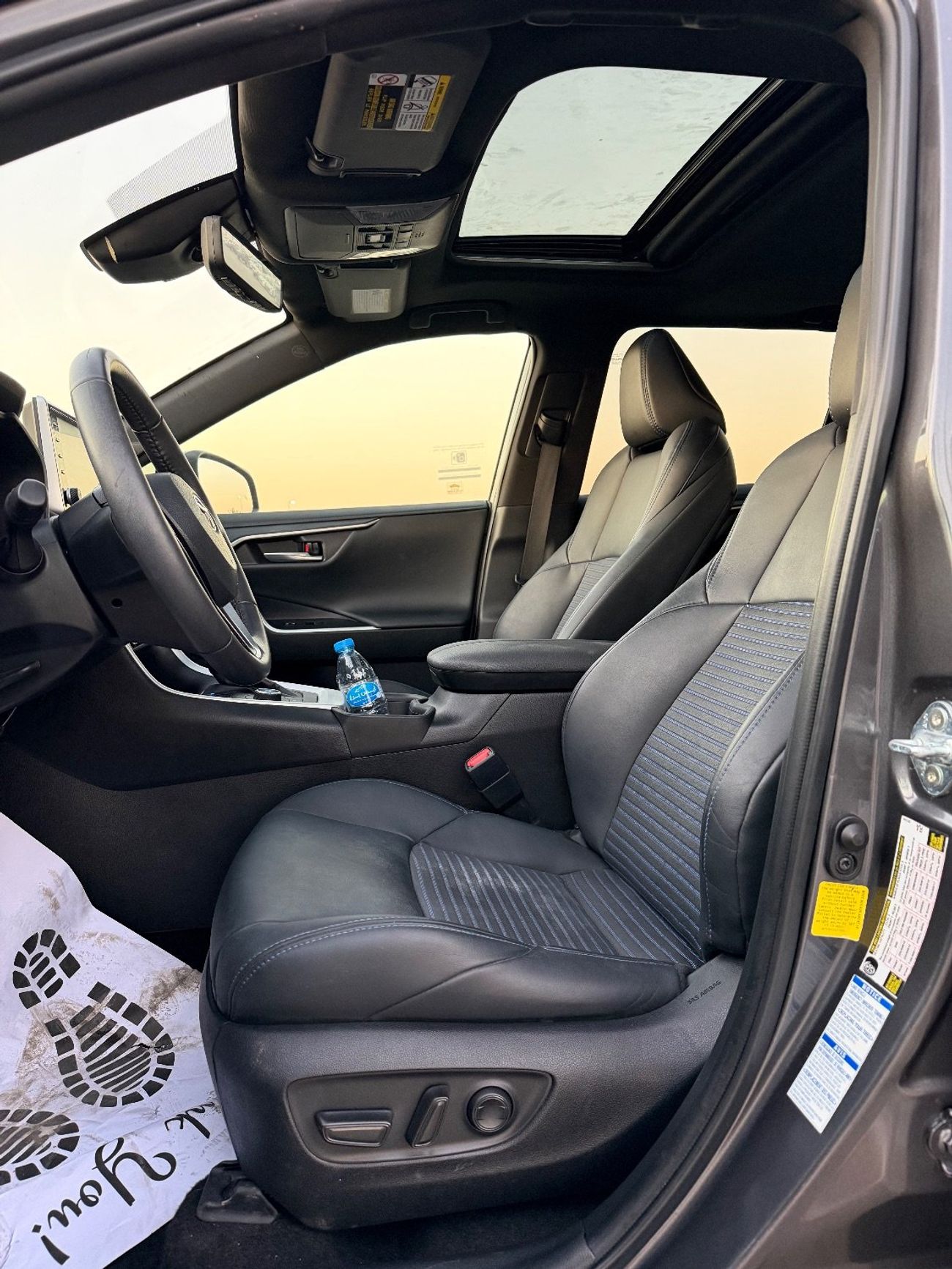 تويوتا راف ٤ 2021 TOYOTA RAV4 XSE HYBRID AWD FULL OPTIONS IMPORTED FROM USA