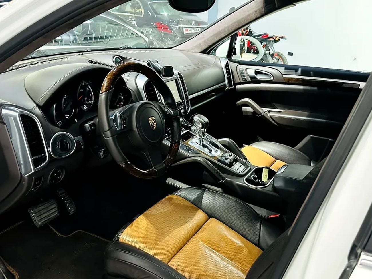 Porsche Cayenne TURBO