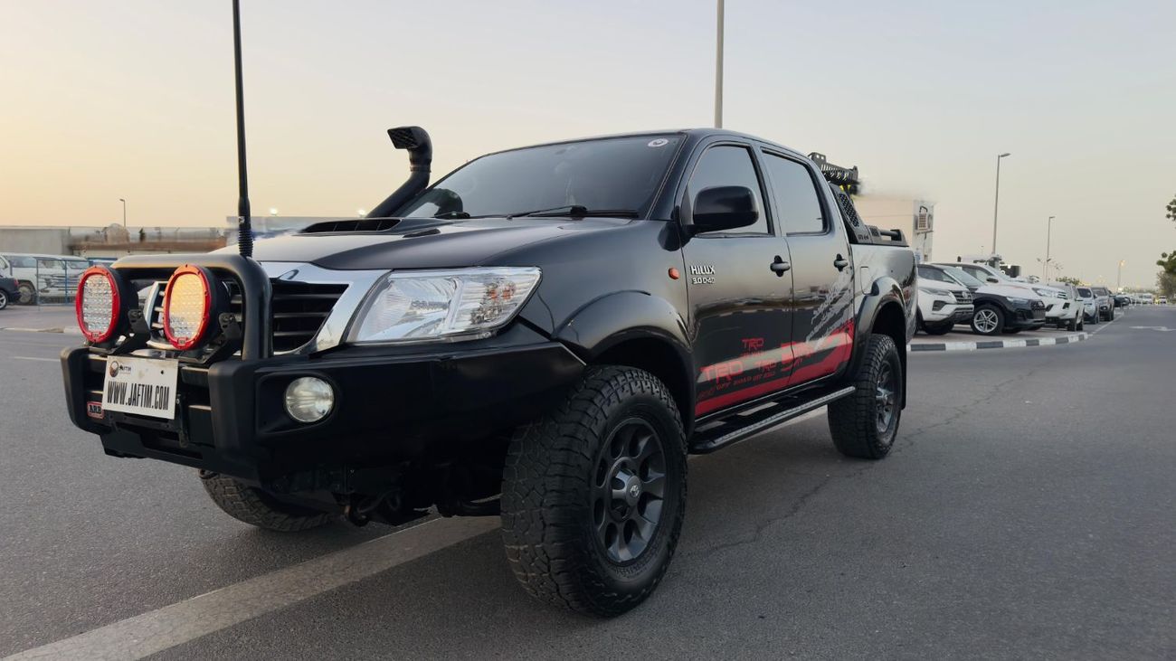 تويوتا هيلوكس DOUBLE CABIN | 2014 | 3000CC DIESEL ENGINE | 4WD | RHD | AUTOMATIC TRANSMISSION