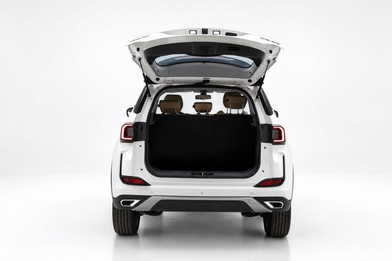 Kaiyi X3 Pro Luxury 1.5L - White Inside Silk Beige | Export Only