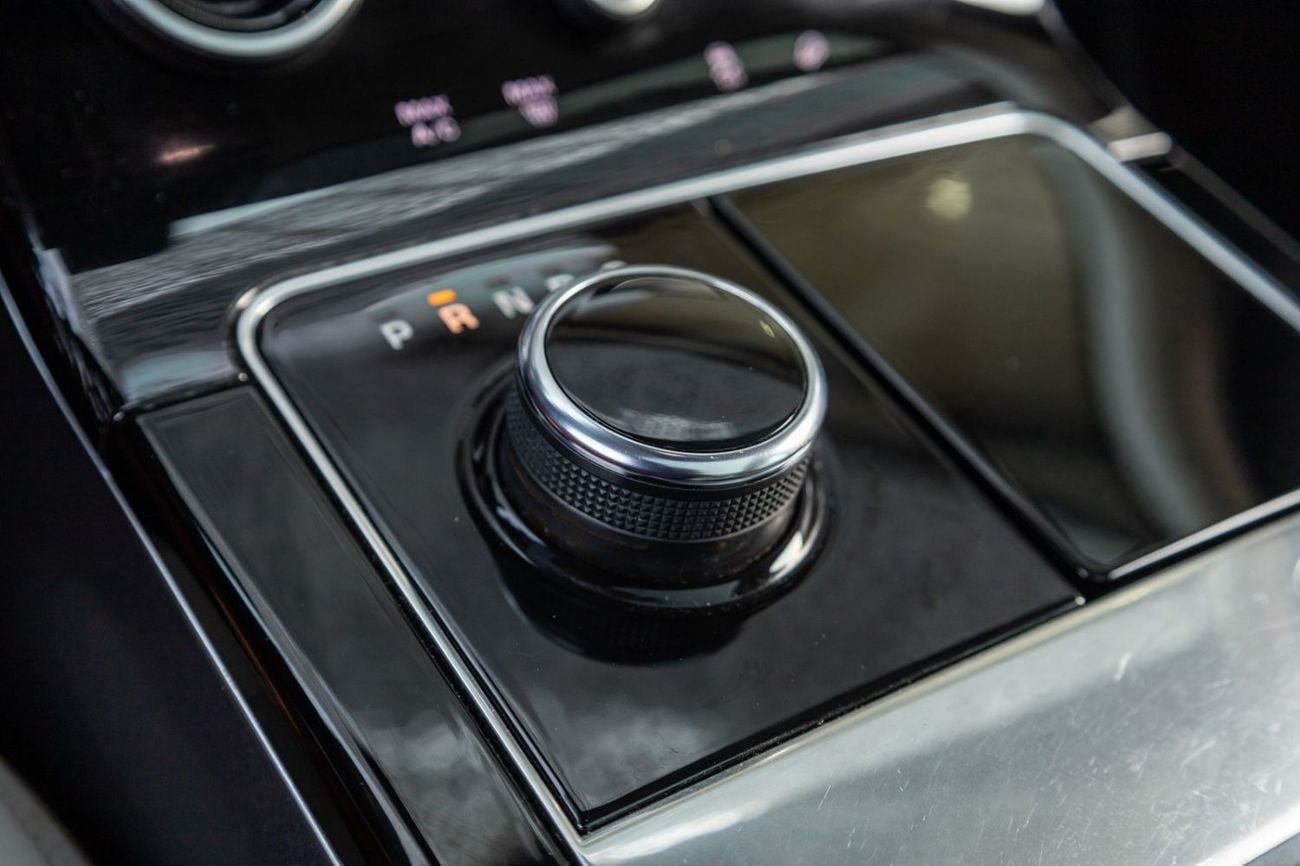 لاند روفر رينج روفر فيلار Range Rover Velar P250 S 2020 GCC | Warranty