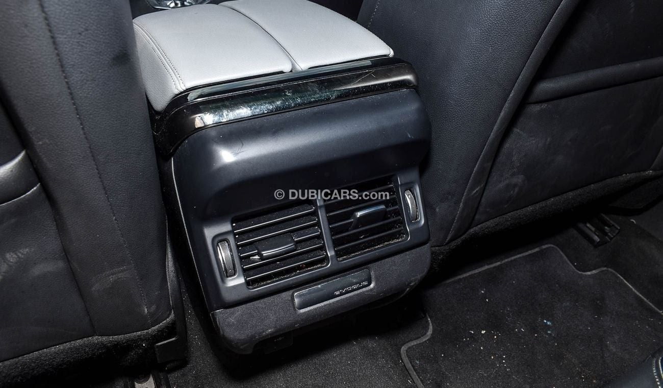 لاند روفر رانج روفر إيفوك