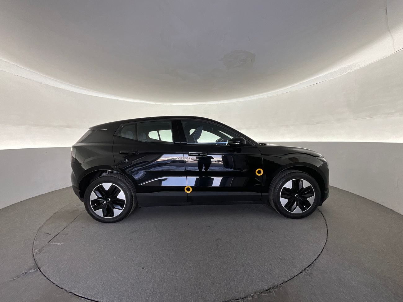 Volvo EX30 BEV 69KWH RECHARGE CORE RWD | Guaranteed Warranty | 0 Down Payment