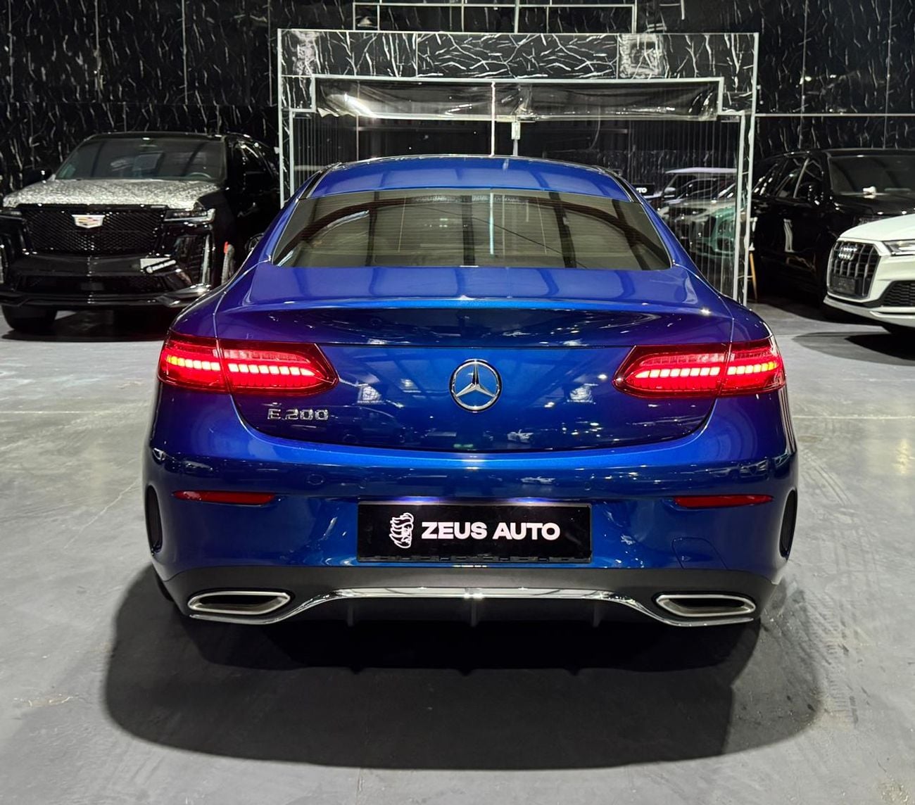 Mercedes Benz E 200 Coupe 2.0 L