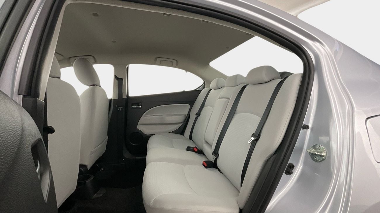 ميتسوبيشي اتراج GLX Full | upto AED 20,000 Ramadan Discount | شامل الضمان | 0 ﺪﻔﻋﺓ ﺃﻮﻟﻯ