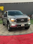 Ford F-150 XLT CREW CAB