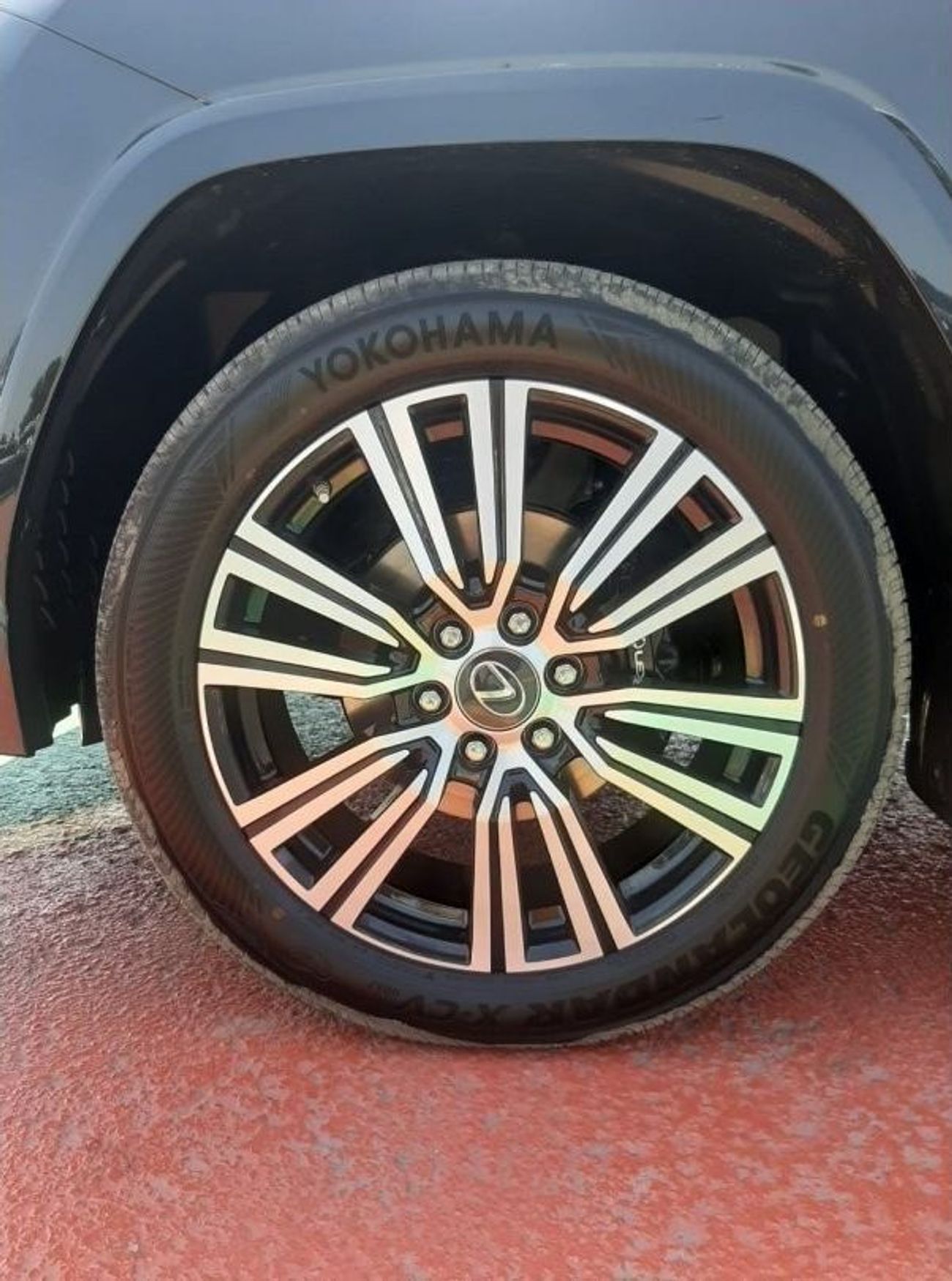 لكزس LX 600 LEXUS LX 600 TURBO SPORTS 7 SEATER