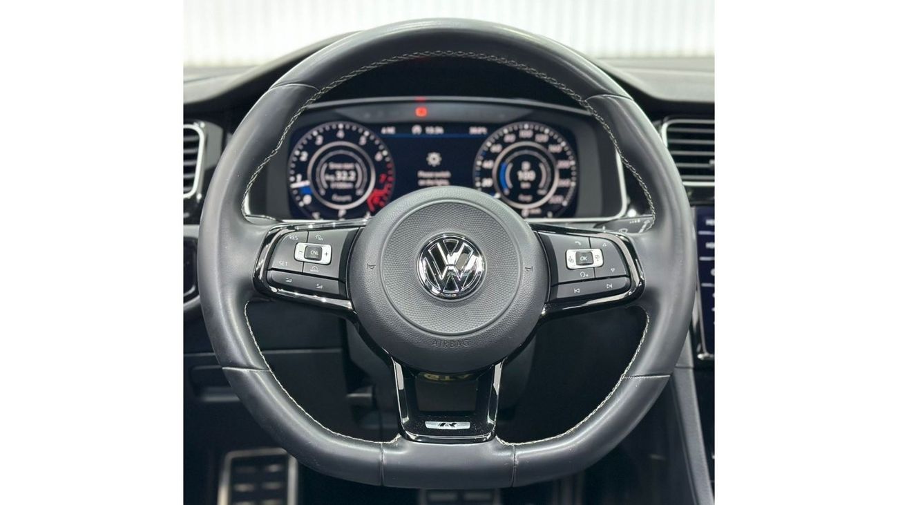 فولكس واجن جولف 2018 Volkswagen Golf R, Full VW Service History, GCC