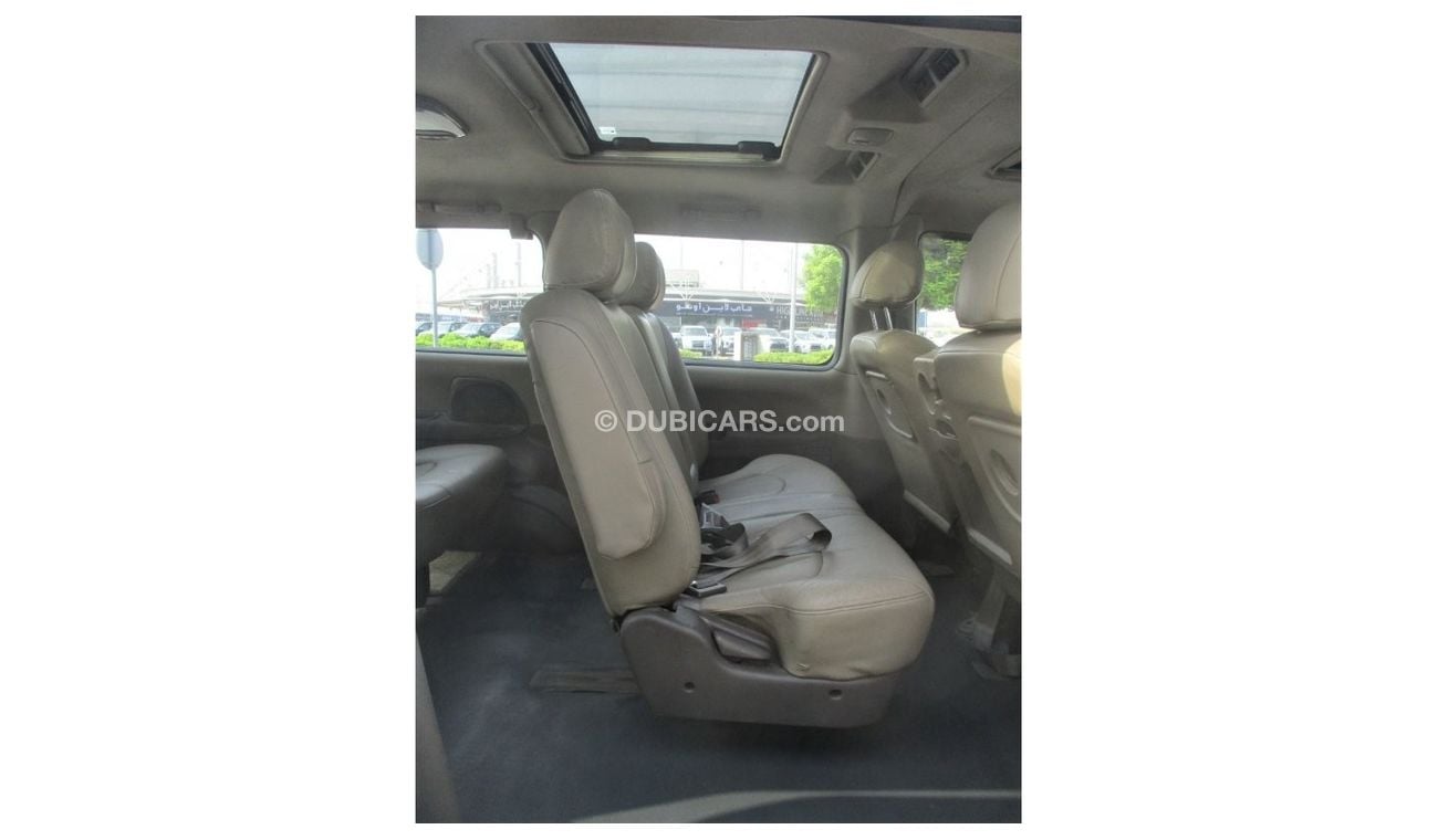 Hyundai H1 Starex HYUNDAI H1 STAREX MODEL 2007 FULL OPTIONS DIESEL 9 PASSENGER