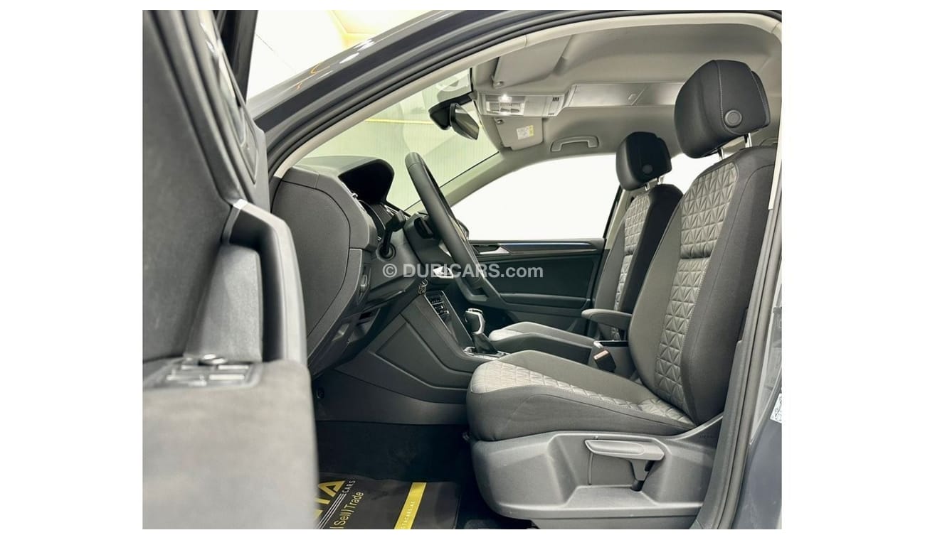 Volkswagen Tiguan 2023 Volkswagen Tiguan SE 4Motion, June 2026 Volkswagen Warranty, Very Low Kms, GCC