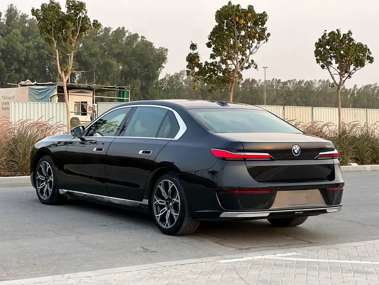 BMW 735i MASTERCLASS PURE EXCELLENCE BMW 7 Series 735 2025 GCC specs