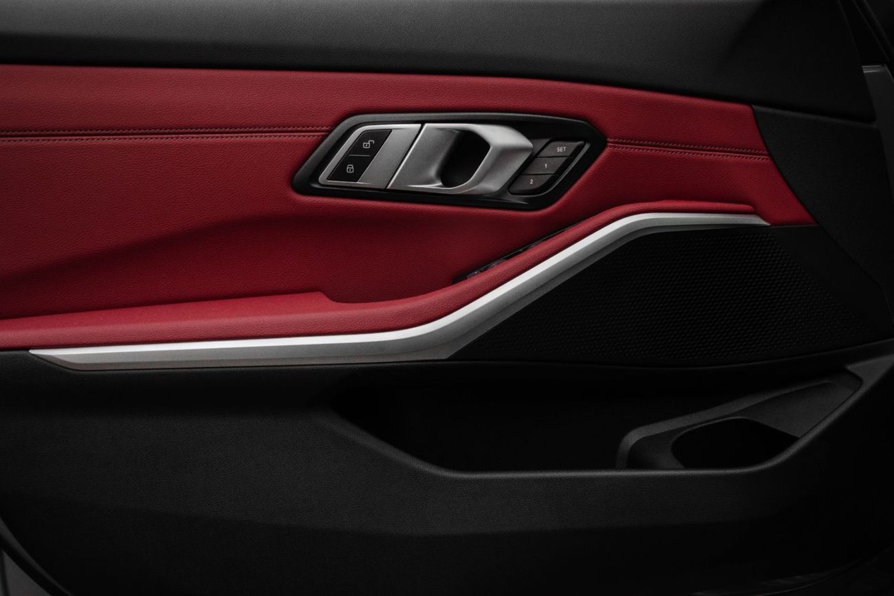 BMW 320i 20i M-Kit  | 3,525 P.M  | 0% Downpayment | Brand New!