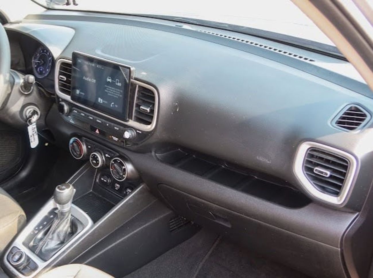 Hyundai Venue خاليه من الحوادث