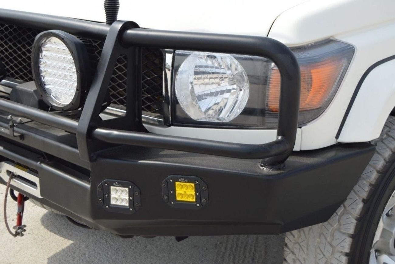 Toyota Land Cruiser Pick Up Double cabin