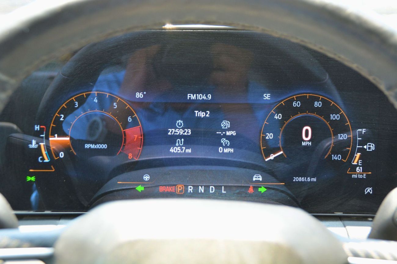 فورد موستانج تميز مع موستنج المكشوفة // بلون مميز وجذاب //وبسعر رائع --2024-اشتري وقم بالمنافسة