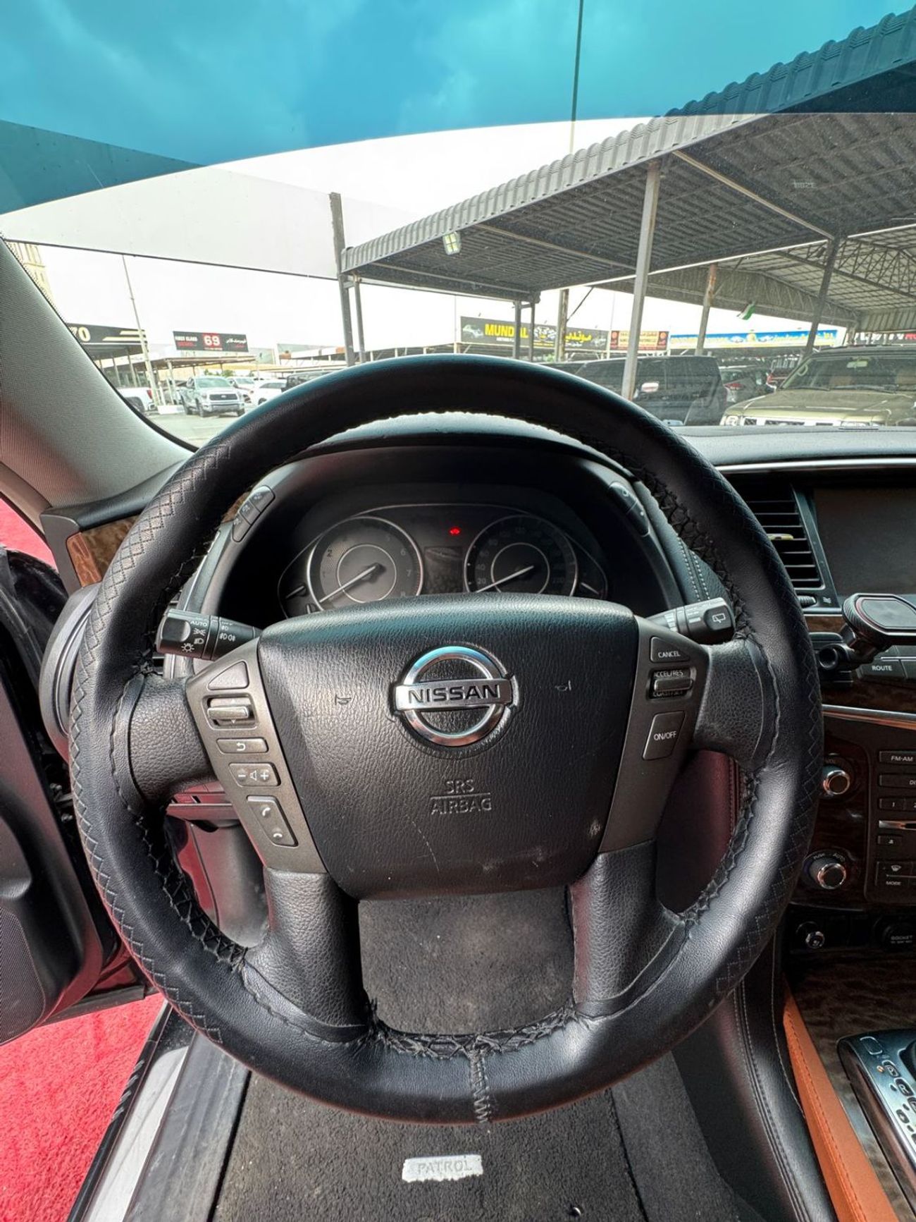 Nissan Patrol SE Platinum 5.6L