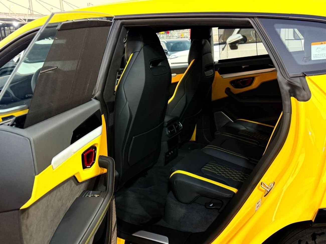 لامبورغيني اوروس STD 4.0T V8