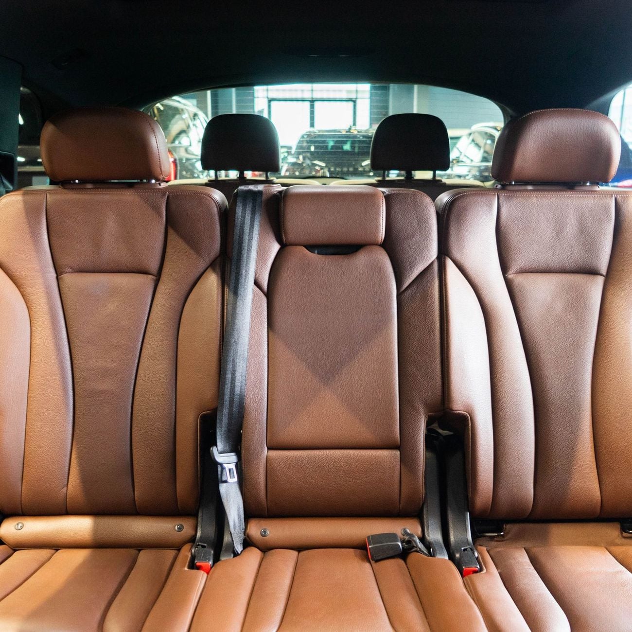 أودي Q7 45 TFSI quattro S-Line 3.0L