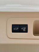 Toyota Land Cruiser 4.0L FULL GXR WITH RADAR