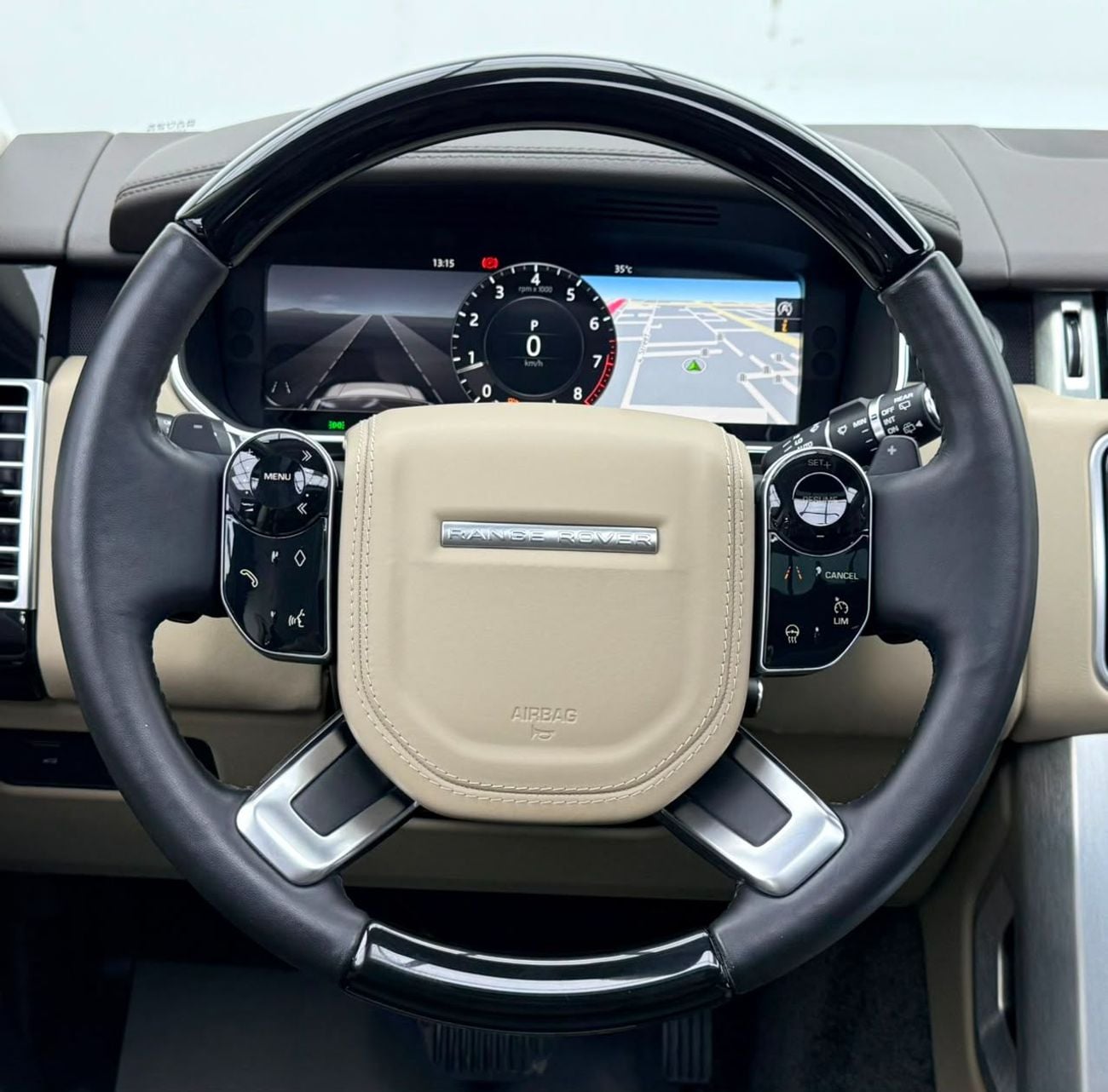 Land Rover Range Rover VOGUE 2019 Range Rover Vogue HSE, Warranty, Full Range Rover Service History, Excellent Condition, GCC