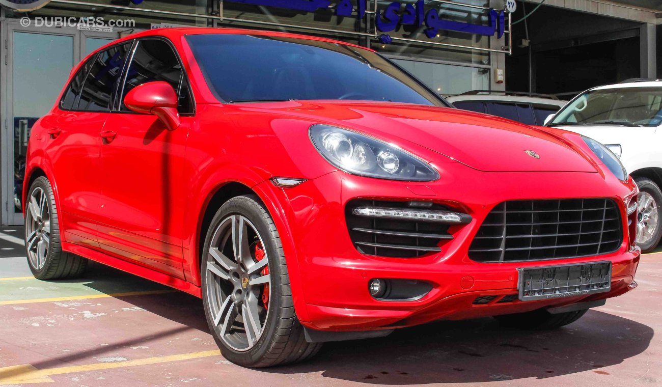 Porsche Cayenne GTS