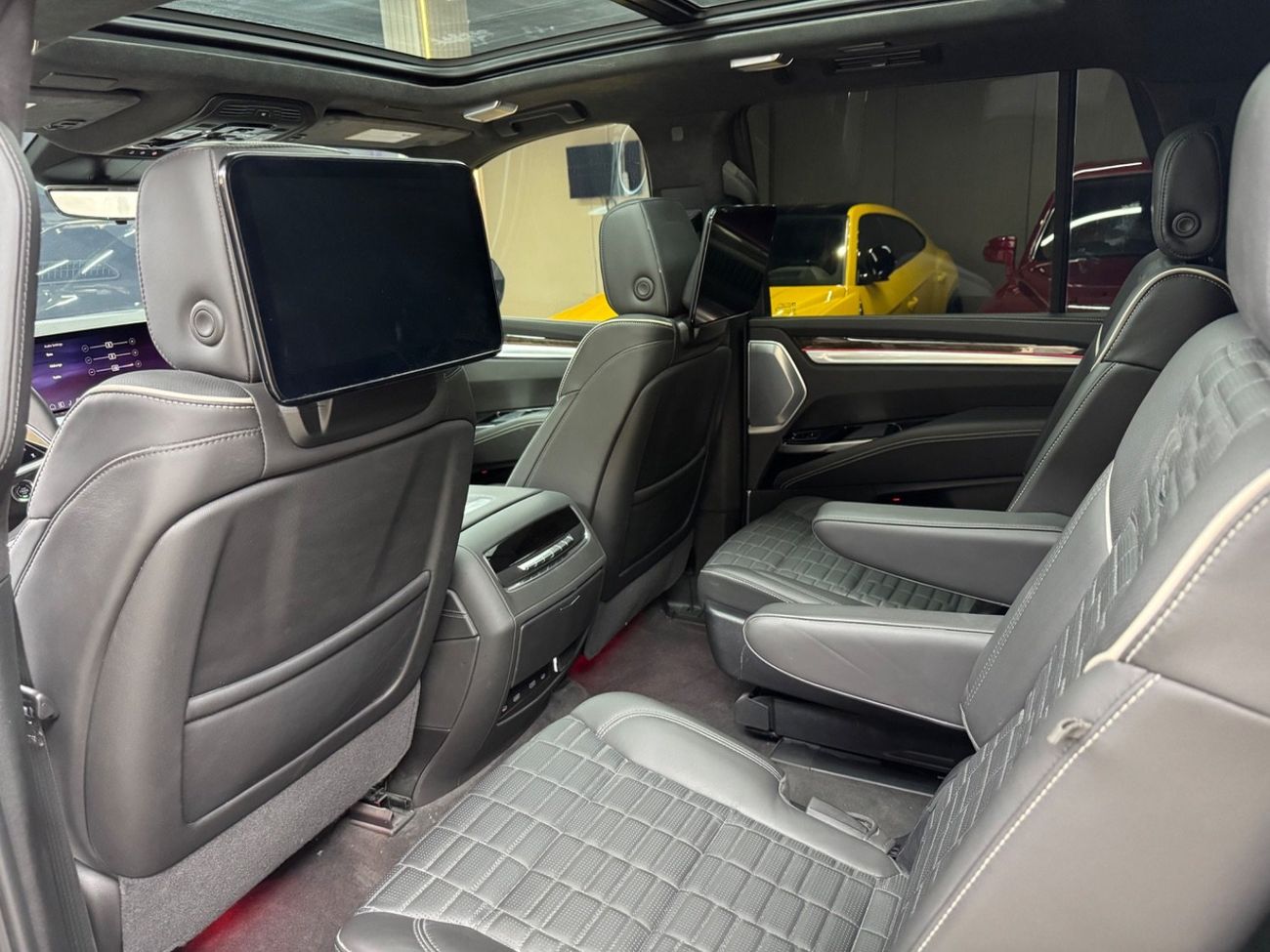 كاديلاك إسكالاد Premium Luxury 6.2L 4WD