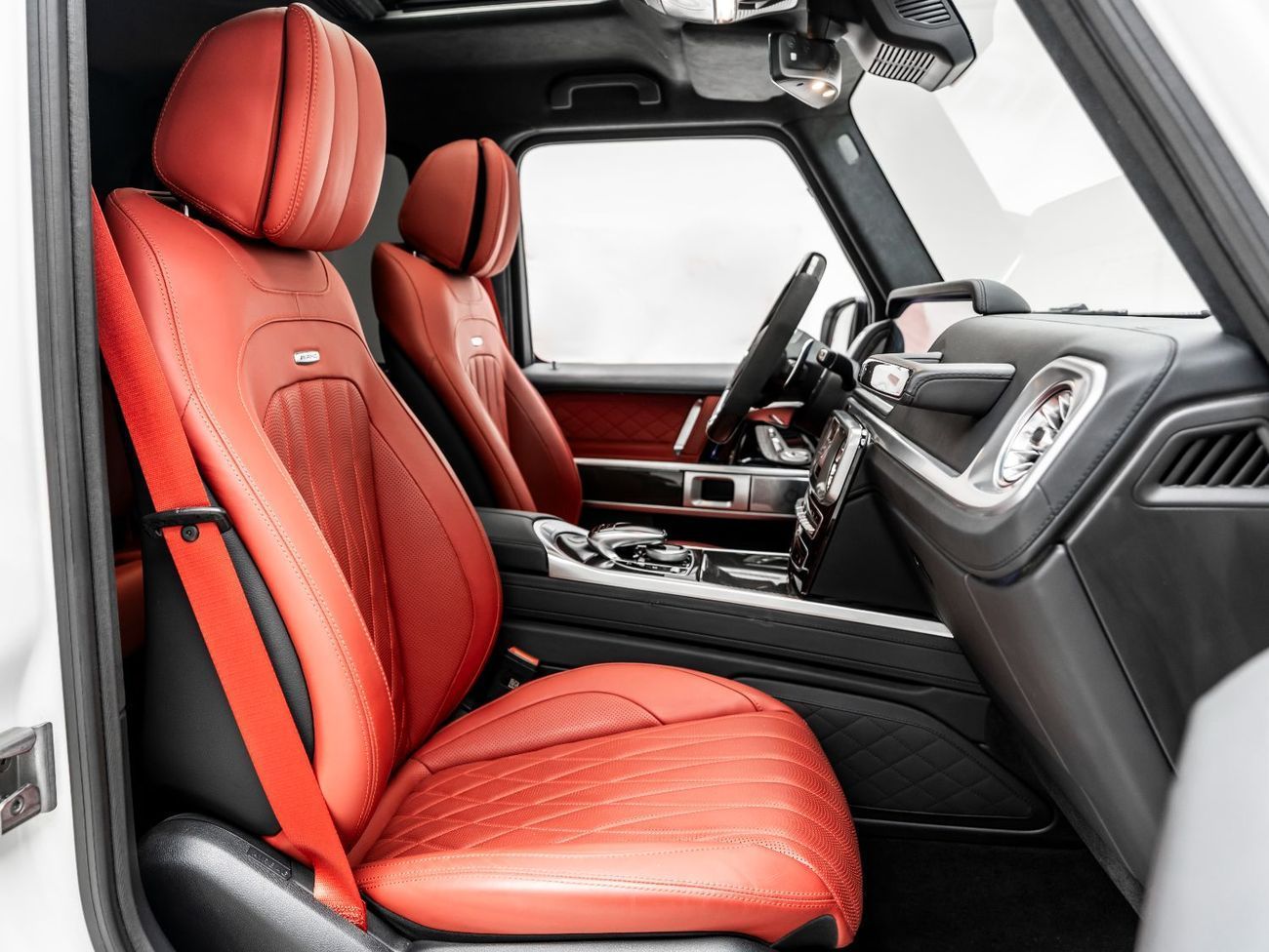 مرسيدس بنز G 63 AMG 2023 Mercedes G63, 2028 Mercedes Warranty, 2027 Mercedes Service COntract, Low KMs, GCC