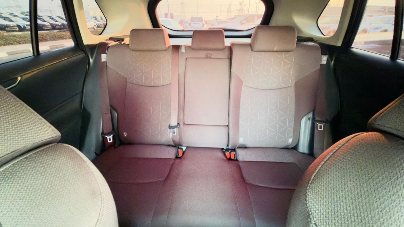 Toyota RAV4 HYBRID | BSM | BACK CAMERA | AUTOMATIC TRANSMISSION | 2.5L | DUAL EXHAUST PIPE | 2024