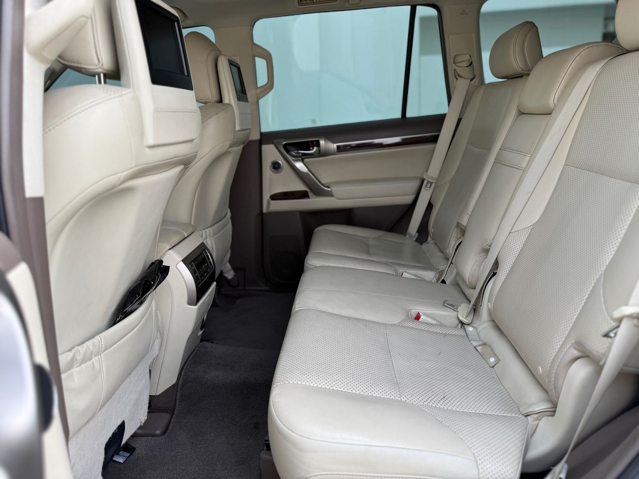 Lexus GX460 Platinum 4.6L ( CYL)