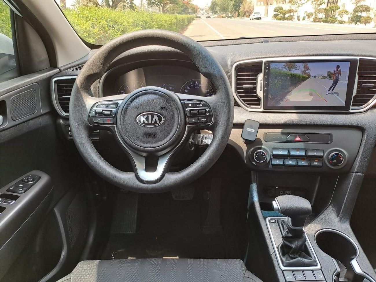 كيا سبورتيج LX 2.0L FWD 720-Monthly l GCC l Cruise, Camera, GPS l Accident Free