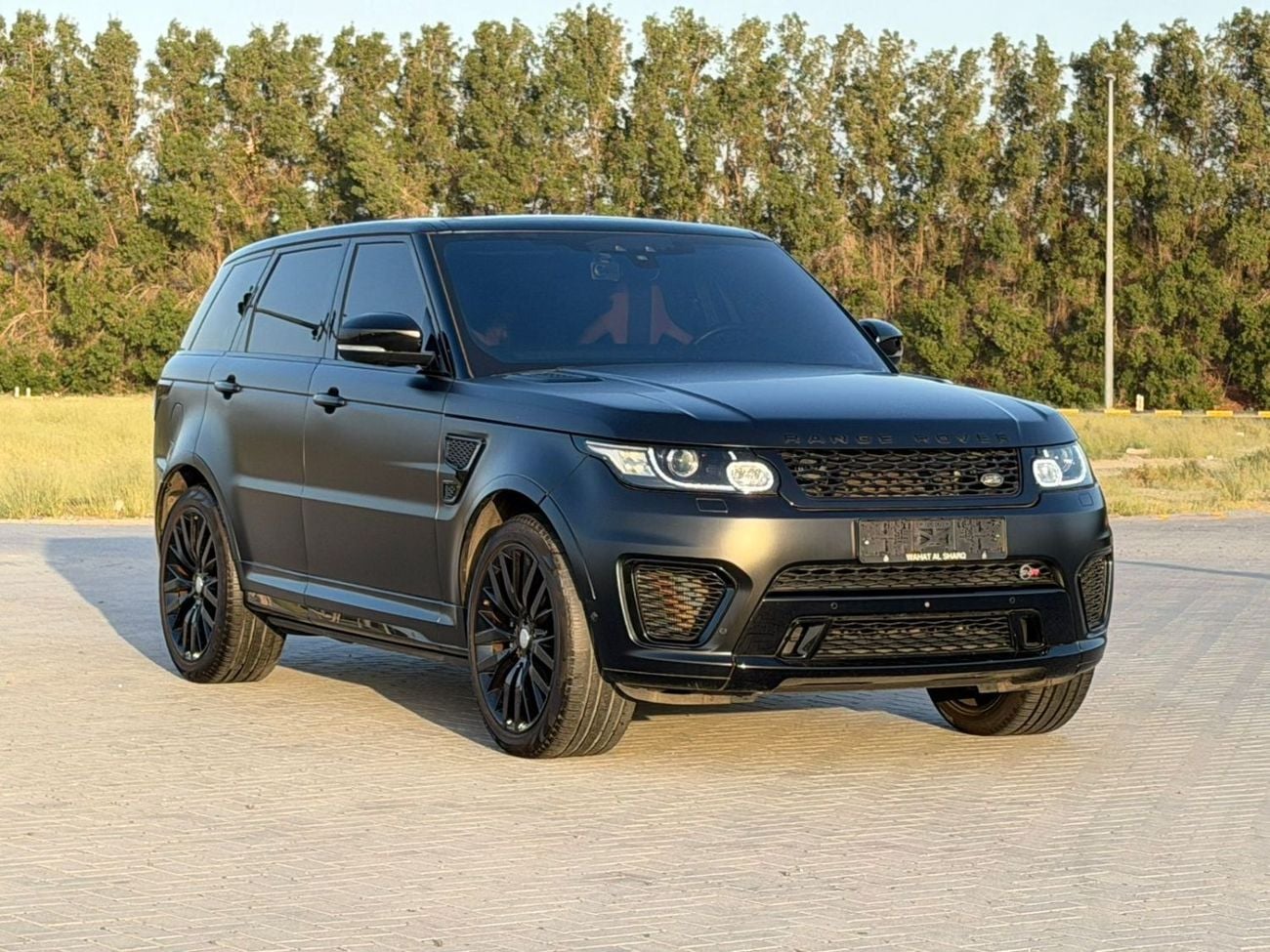 Land Rover Range Rover Sport SVR 5.0L (575 HP) 4WD