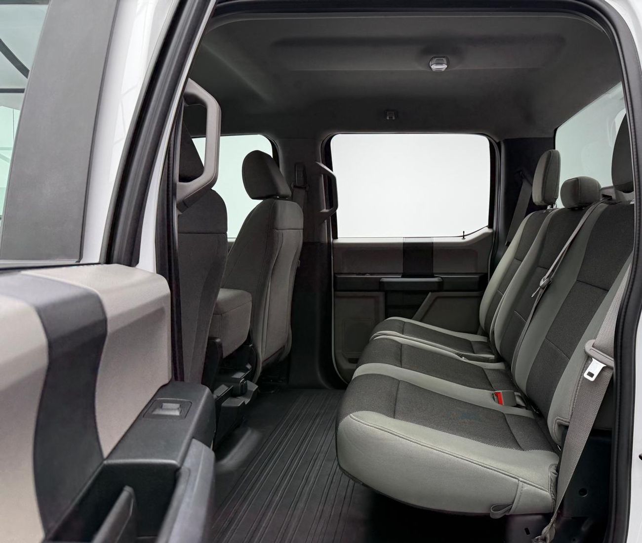 Ford F 150 2020 Ford F-150 XL, Raptor Kit, 1 Year Unlimited Km Warranty, Full Service History, GCC