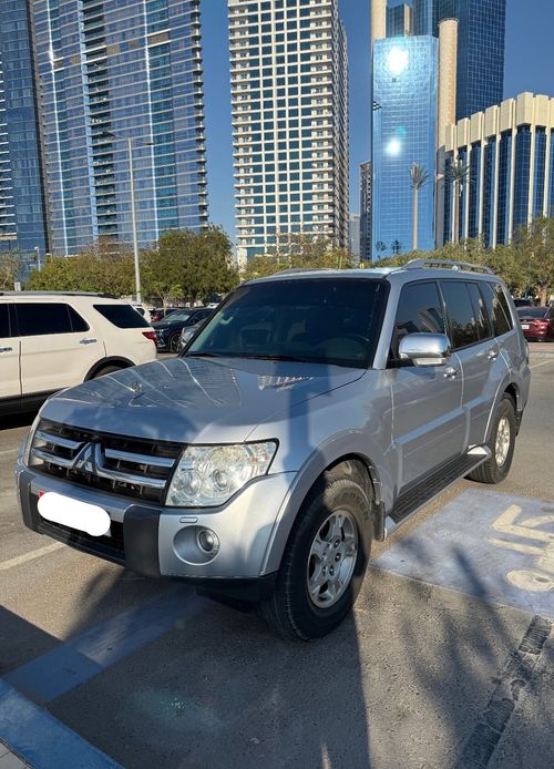 Mitsubishi Pajero GLS