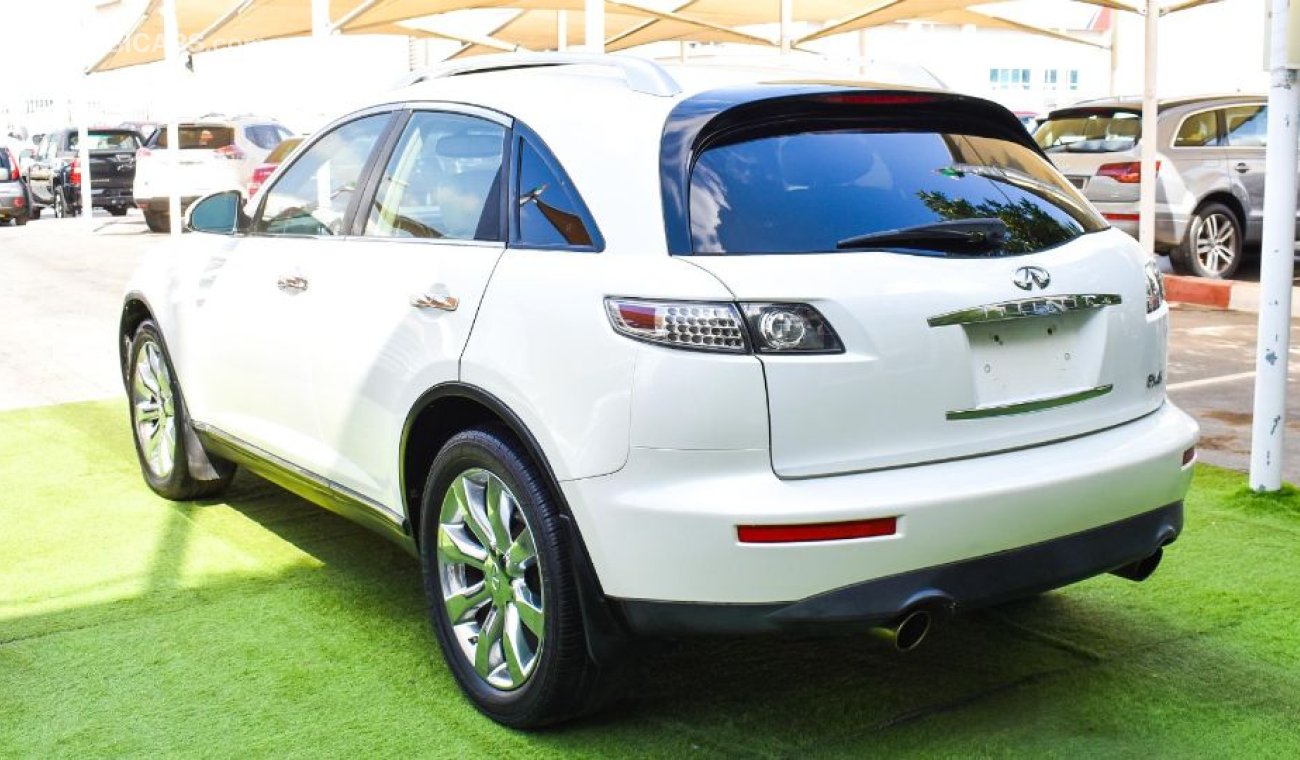 Infiniti FX45 2005 model, number one, leather hatch, sensors, wheels, in excellent condition