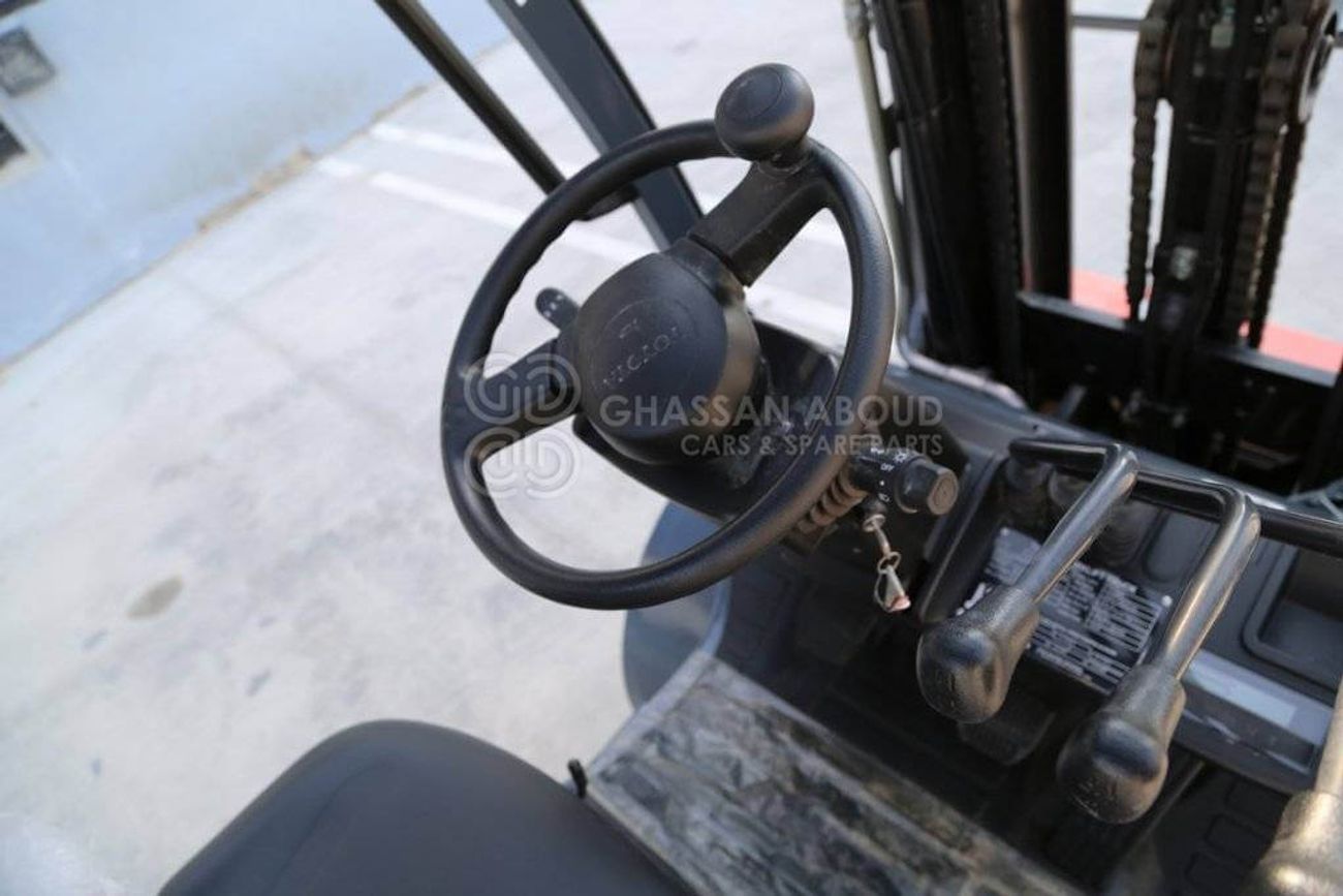 Toyota Fork lift DIESEL 3 TON, 3 STAGE,3 LEVER 4,500MM W/ SIDE SHIFT MY23 Forklift Diesel(EXPORT ONLY)