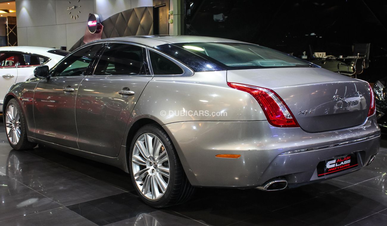 Jaguar XJ L