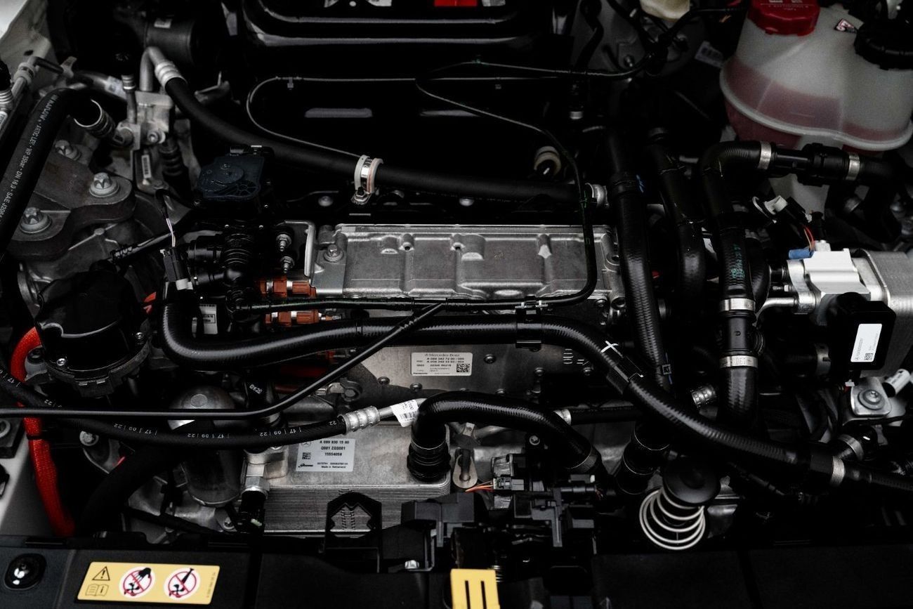 Mercedes-Benz EQB 350 350 | 4,112 P.M  | 0% Downpayment | Agency Warranty!