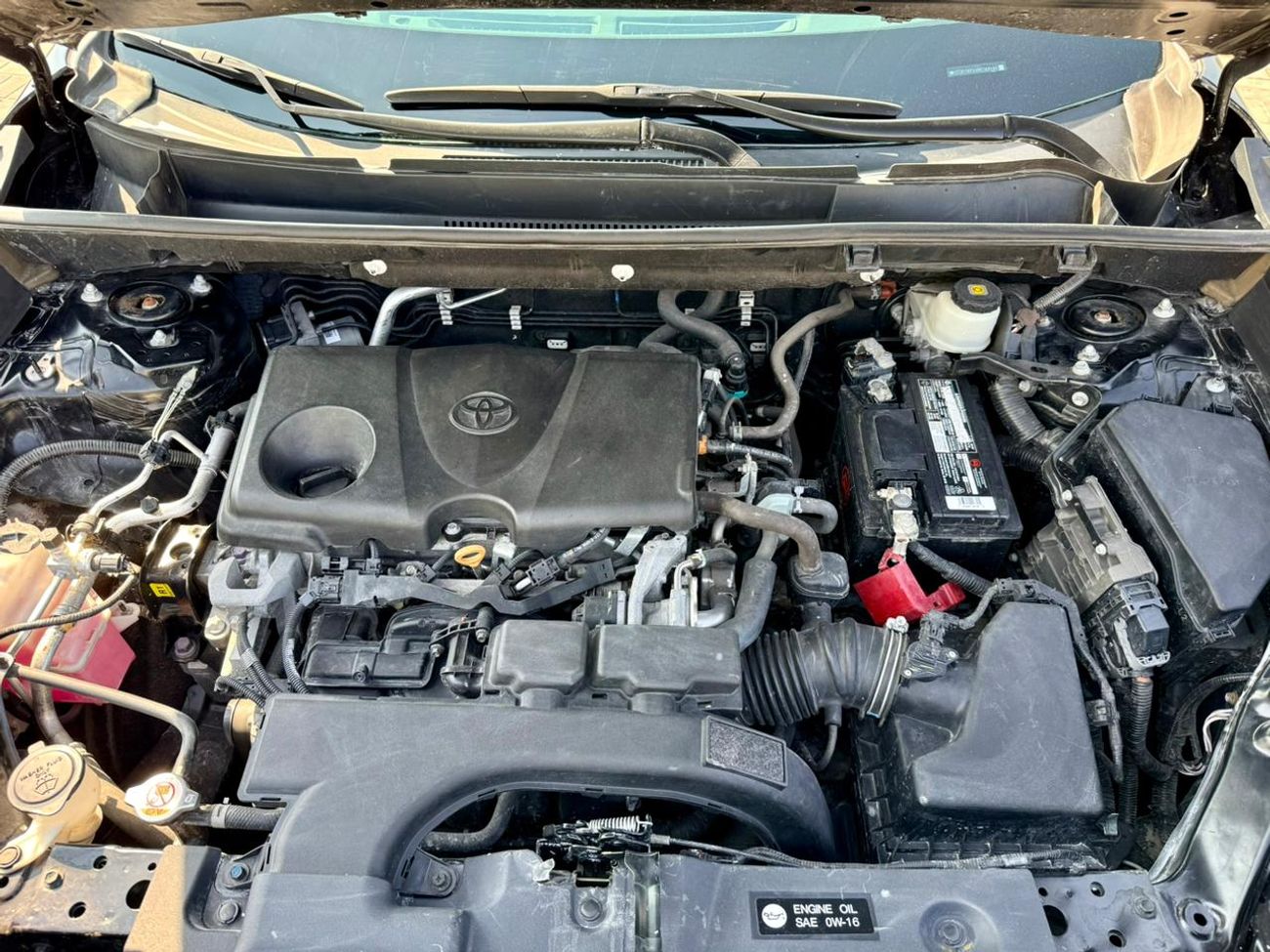 Toyota RAV4 LE 2.5L (219 HP)