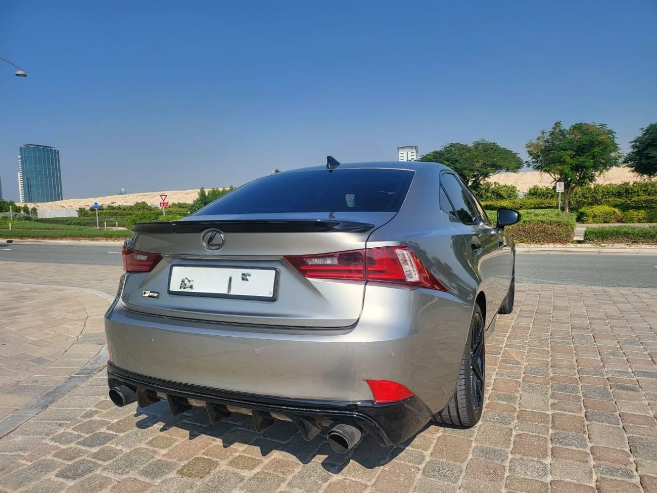 لكزس IS 250 F Sport 2.5L