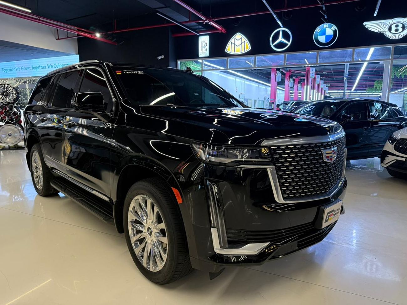 Cadillac Escalade Premium Luxury 6.2L 4WD 2024 Escalade Premium Luxury - Perfect Condition - No accident No paint/ 1st