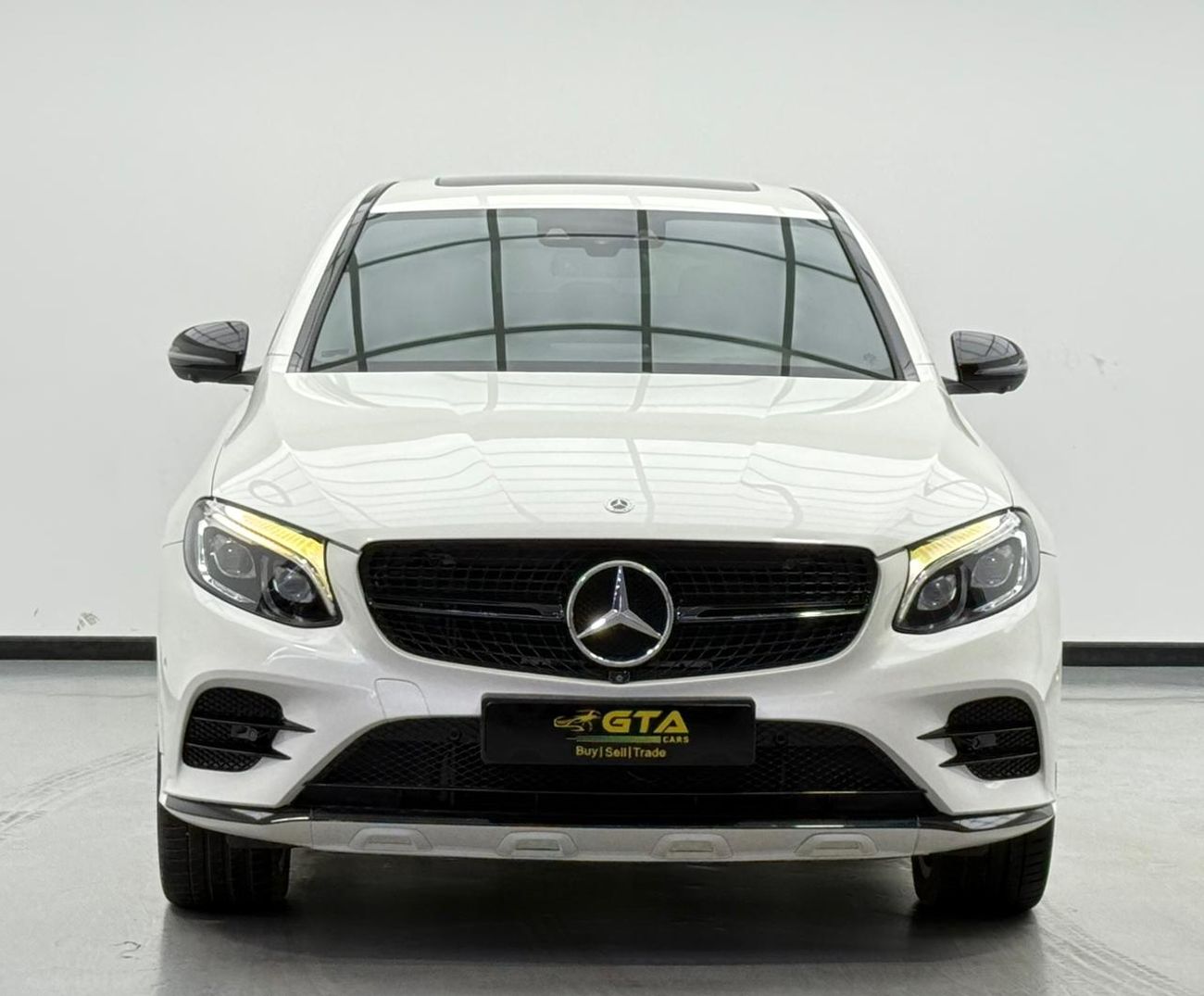 مرسيدس بنز GLC 43 AMG 4MATIC 3.0L (367 HP) 2017 Mercedes Benz GLC43 AMG 4MATIC+ Coupe, 2026 AAA Warranty, Excellent Condit